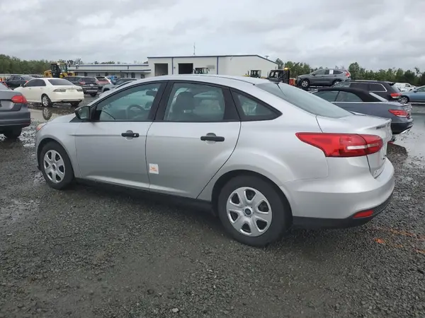 1FADP3E21JL332849 2018 FORD FOCUS - Image 2
