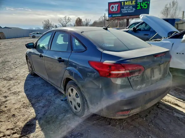 1FADP3E22GL202958 2016 FORD FOCUS - Image 2