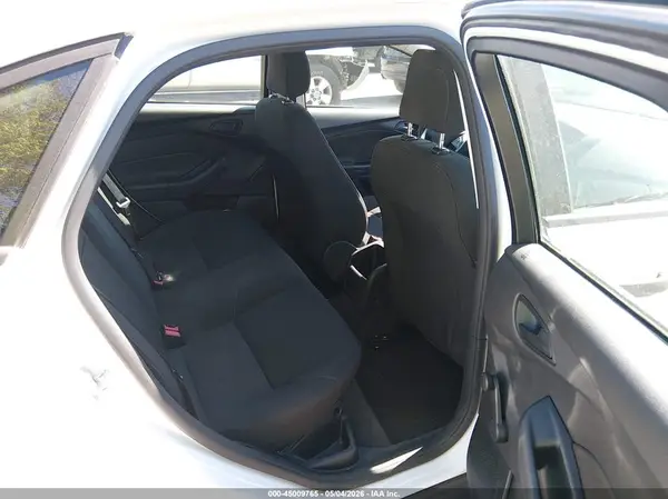 1FADP3E22GL206847 2016 FORD FOCUS - Image 8