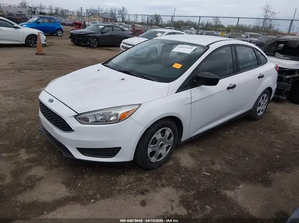 1FADP3E22GL207125 2016 FORD FOCUS - Image 2