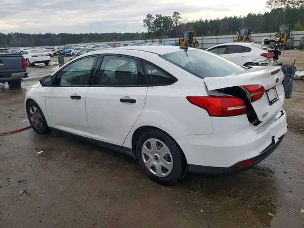 1FADP3E22GL294704 2016 FORD FOCUS - Image 2