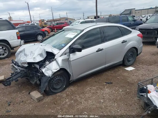 1FADP3E22GL350981 2016 FORD FOCUS - Image 2