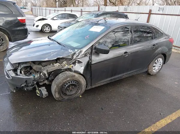 1FADP3E22GL351466 2016 FORD FOCUS - Image 2