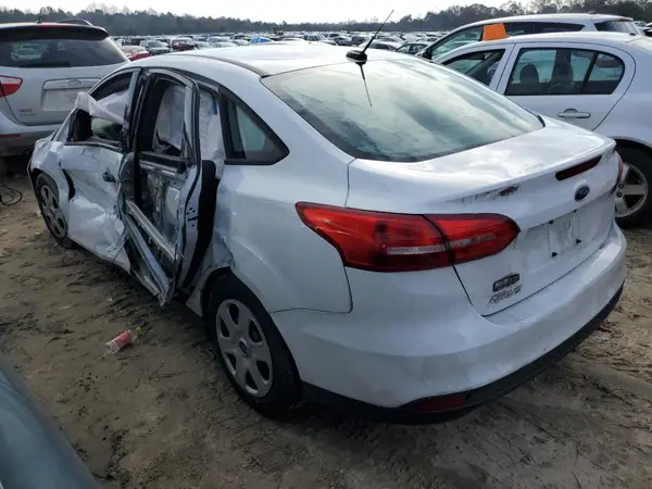 1FADP3E22GL356893 2016 FORD FOCUS - Image 2