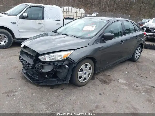 1FADP3E22GL376254 2016 FORD FOCUS - Image 2