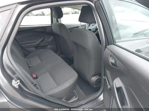 1FADP3E22GL376254 2016 FORD FOCUS - Image 8