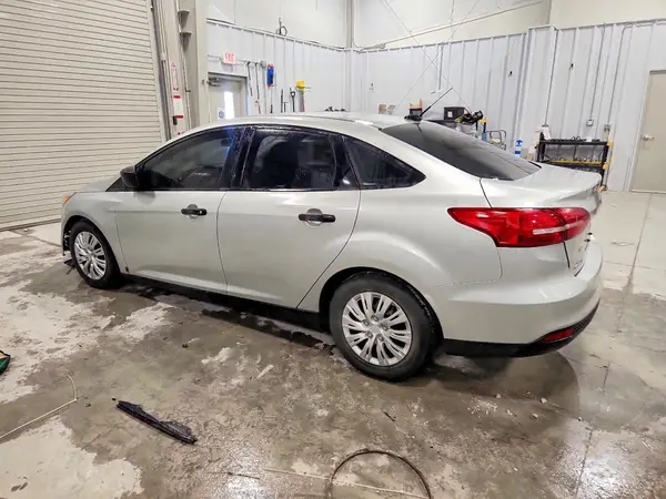 1FADP3E22GL377100 2016 FORD FOCUS - Image 2