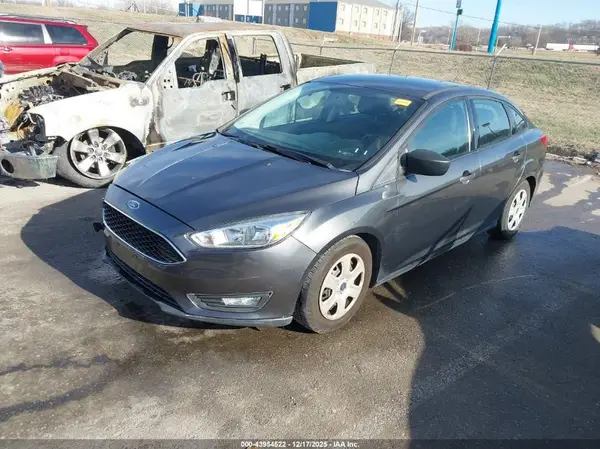 1FADP3E22GL391773 2016 FORD FOCUS - Image 2