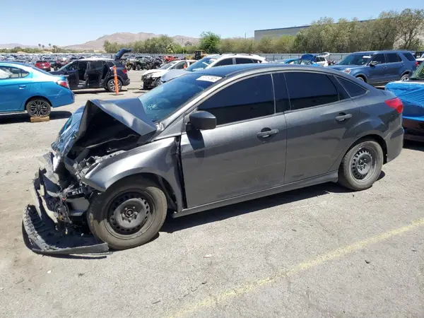 1FADP3E22GL395757 2016 FORD FOCUS - Image 1