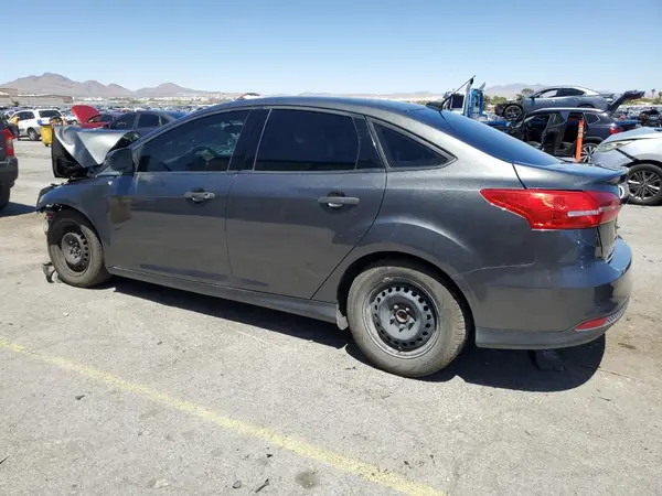 1FADP3E22GL395757 2016 FORD FOCUS - Image 2