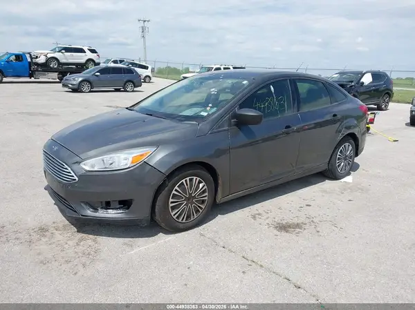1FADP3E22HL205411 2017 FORD FOCUS - Image 2