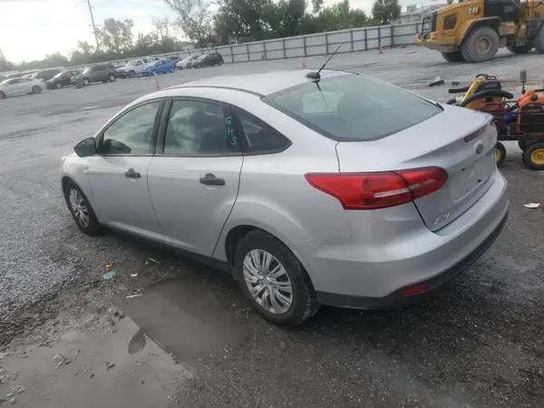 1FADP3E22HL228185 2017 FORD FOCUS - Image 2