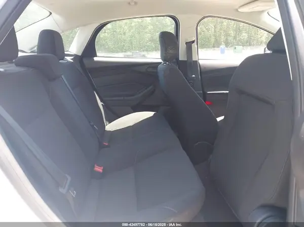 1FADP3E22HL239493 2017 FORD FOCUS - Image 8