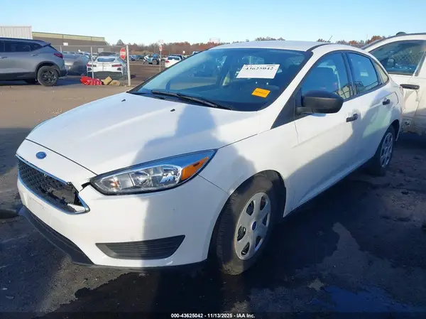 1FADP3E22HL282604 2017 FORD FOCUS - Image 2