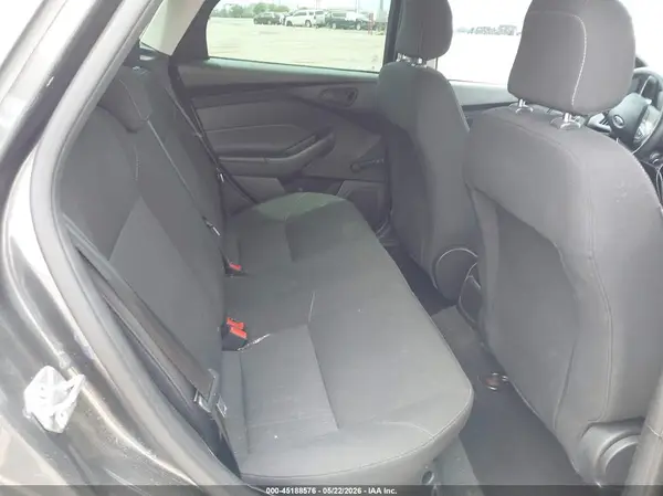 1FADP3E22HL313673 2017 FORD FOCUS - Image 8
