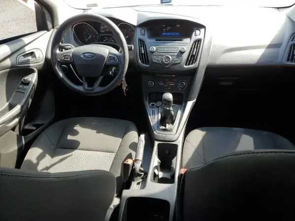 1FADP3E22HL327640 2017 FORD FOCUS - Image 8