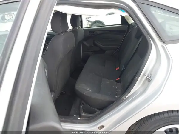 1FADP3E22HL332658 2017 FORD FOCUS - Image 8