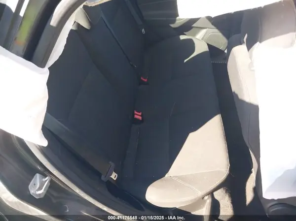 1FADP3E22HL337620 2017 FORD FOCUS - Image 8