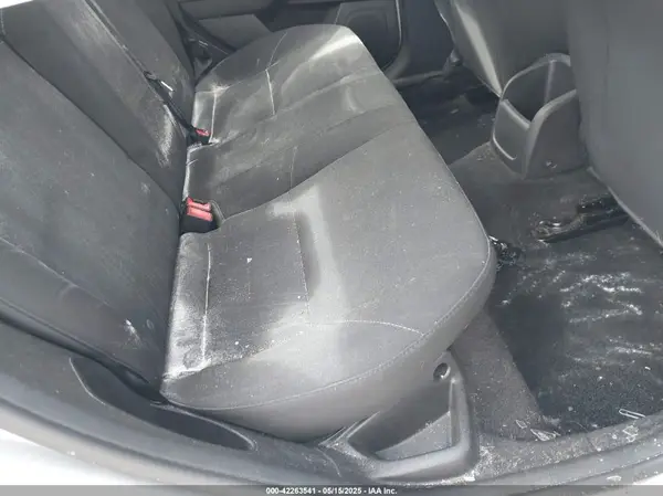 1FADP3E22HL338220 2017 FORD FOCUS - Image 8