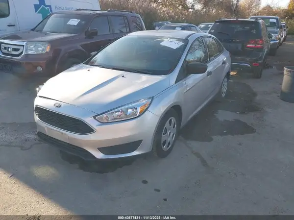 1FADP3E22HL338945 2017 FORD FOCUS - Image 2