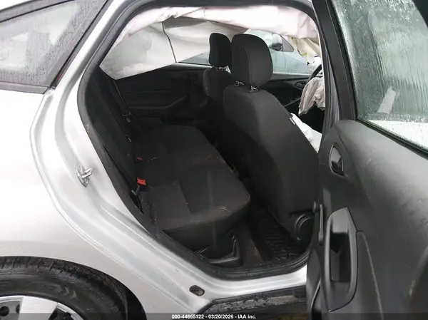 1FADP3E22JL205852 2018 FORD FOCUS - Image 8