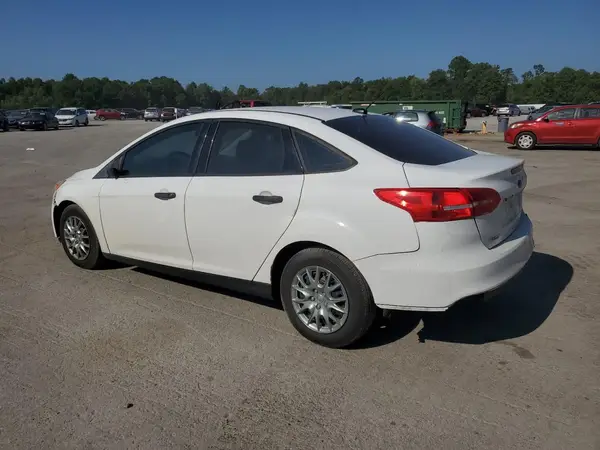 1FADP3E22JL211585 2018 FORD FOCUS - Image 2