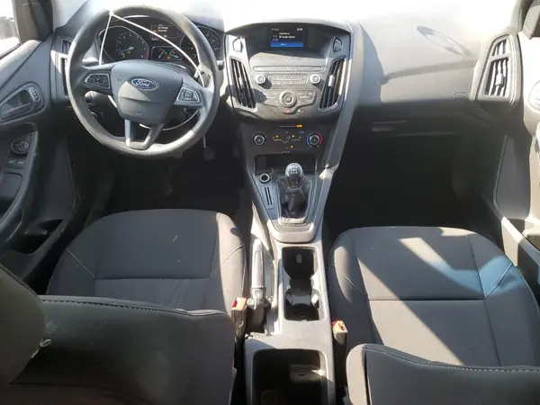1FADP3E22JL211585 2018 FORD FOCUS - Image 8