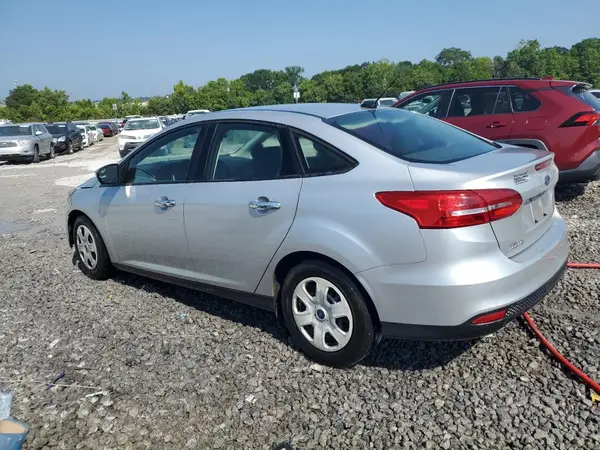 1FADP3E22JL214437 2018 FORD FOCUS - Image 2