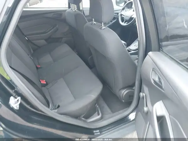 1FADP3E22JL214759 2018 FORD FOCUS - Image 8