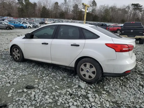 1FADP3E22JL220108 2018 FORD FOCUS - Image 2