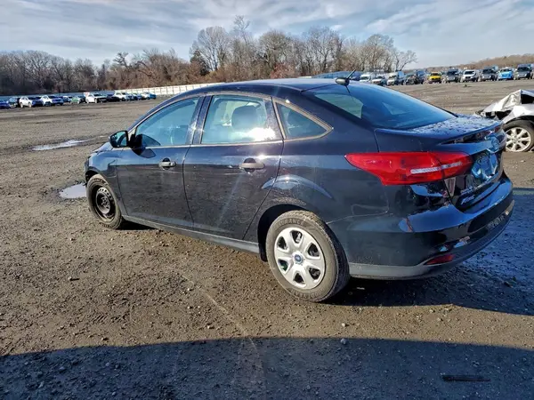 1FADP3E22JL225843 2018 FORD FOCUS - Image 2