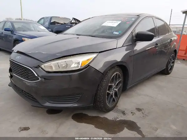 1FADP3E22JL244067 2018 FORD FOCUS - Image 2