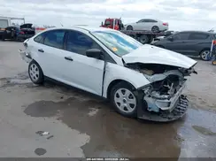 1FADP3E22JL277330 2018 FORD FOCUS