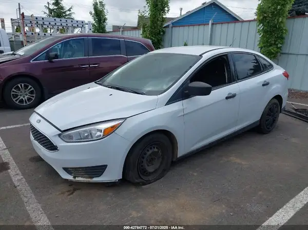 1FADP3E22JL313257 2018 FORD FOCUS - Image 2