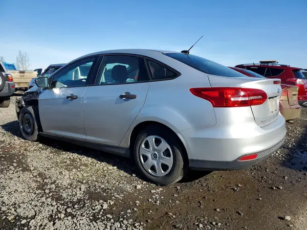 1FADP3E22JL323089 2018 FORD FOCUS - Image 2