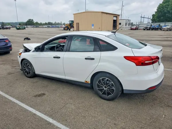 1FADP3E23GL201897 2016 FORD FOCUS - Image 2