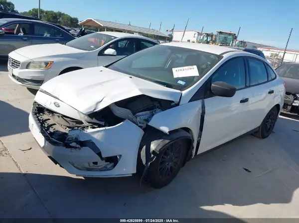 1FADP3E23GL277488 2016 FORD FOCUS - Image 2