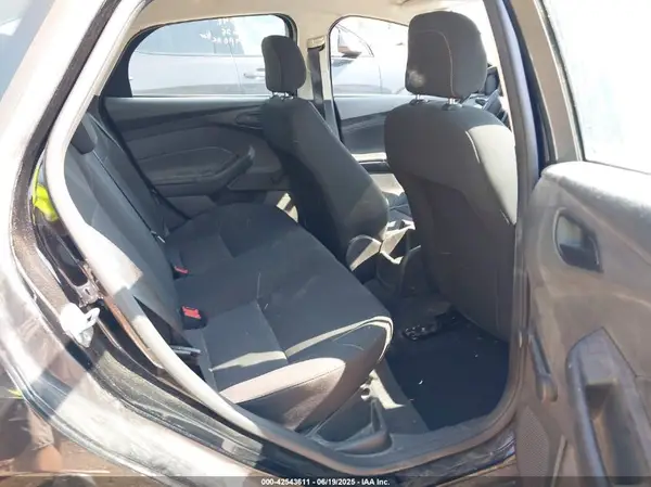 1FADP3E23GL288247 2016 FORD FOCUS - Image 8