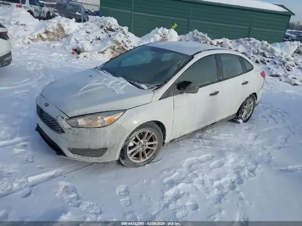 1FADP3E23GL295005 2016 FORD FOCUS - Image 2