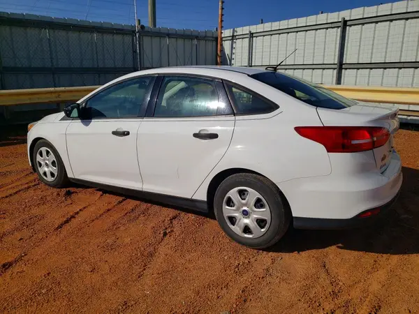 1FADP3E23GL298275 2016 FORD FOCUS - Image 2
