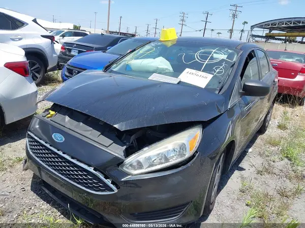 1FADP3E23GL310389 2016 FORD FOCUS - Image 2