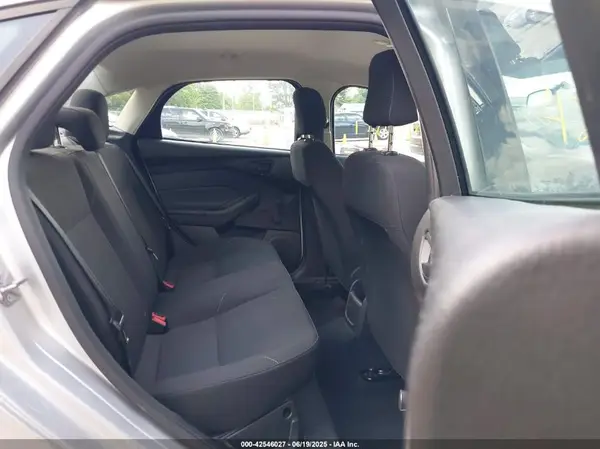 1FADP3E23GL328486 2016 FORD FOCUS - Image 8