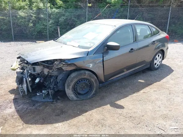 1FADP3E23GL400982 2016 FORD FOCUS - Image 2