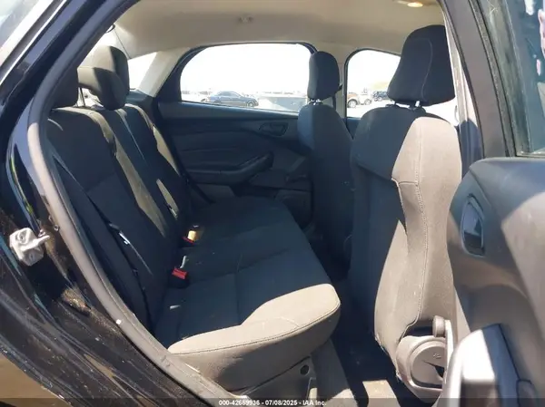 1FADP3E23GL401842 2016 FORD FOCUS - Image 8