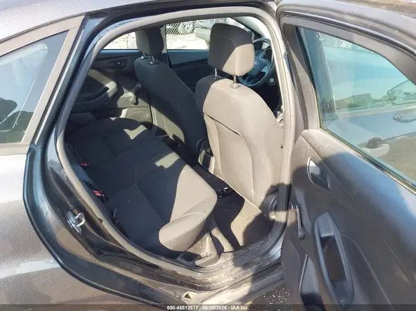 1FADP3E23GL402876 2016 FORD FOCUS - Image 8