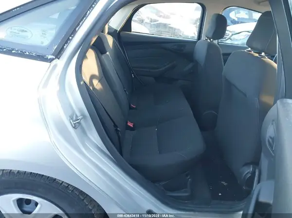 1FADP3E23GL403767 2016 FORD FOCUS - Image 8