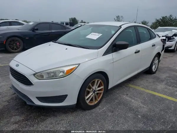 1FADP3E23HL221360 2017 FORD FOCUS - Image 2