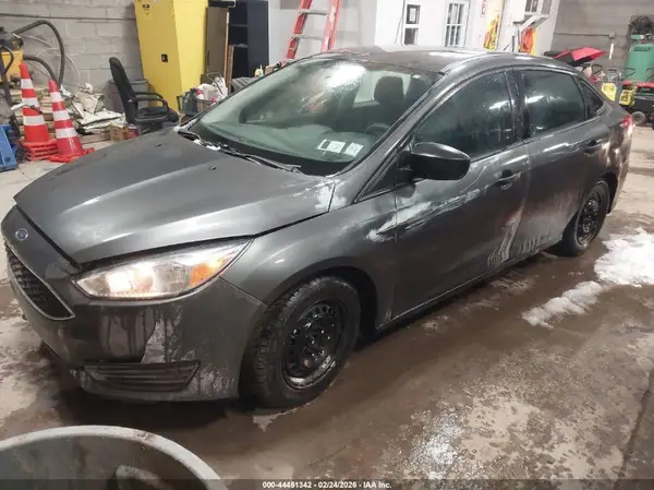 1FADP3E23HL250244 2017 FORD FOCUS - Image 2