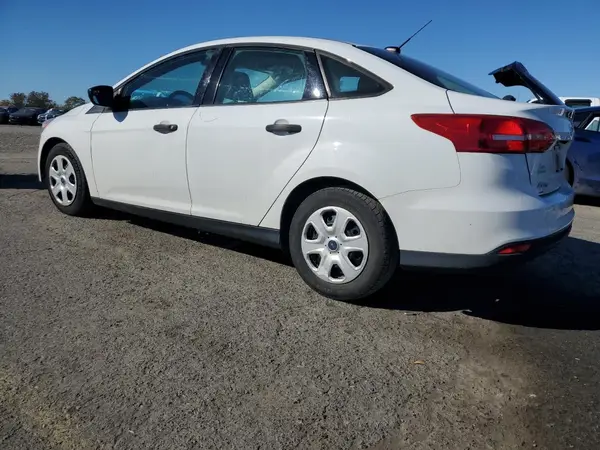 1FADP3E23HL250907 2017 FORD FOCUS - Image 2