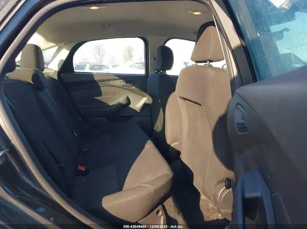 1FADP3E23HL257338 2017 FORD FOCUS - Image 8